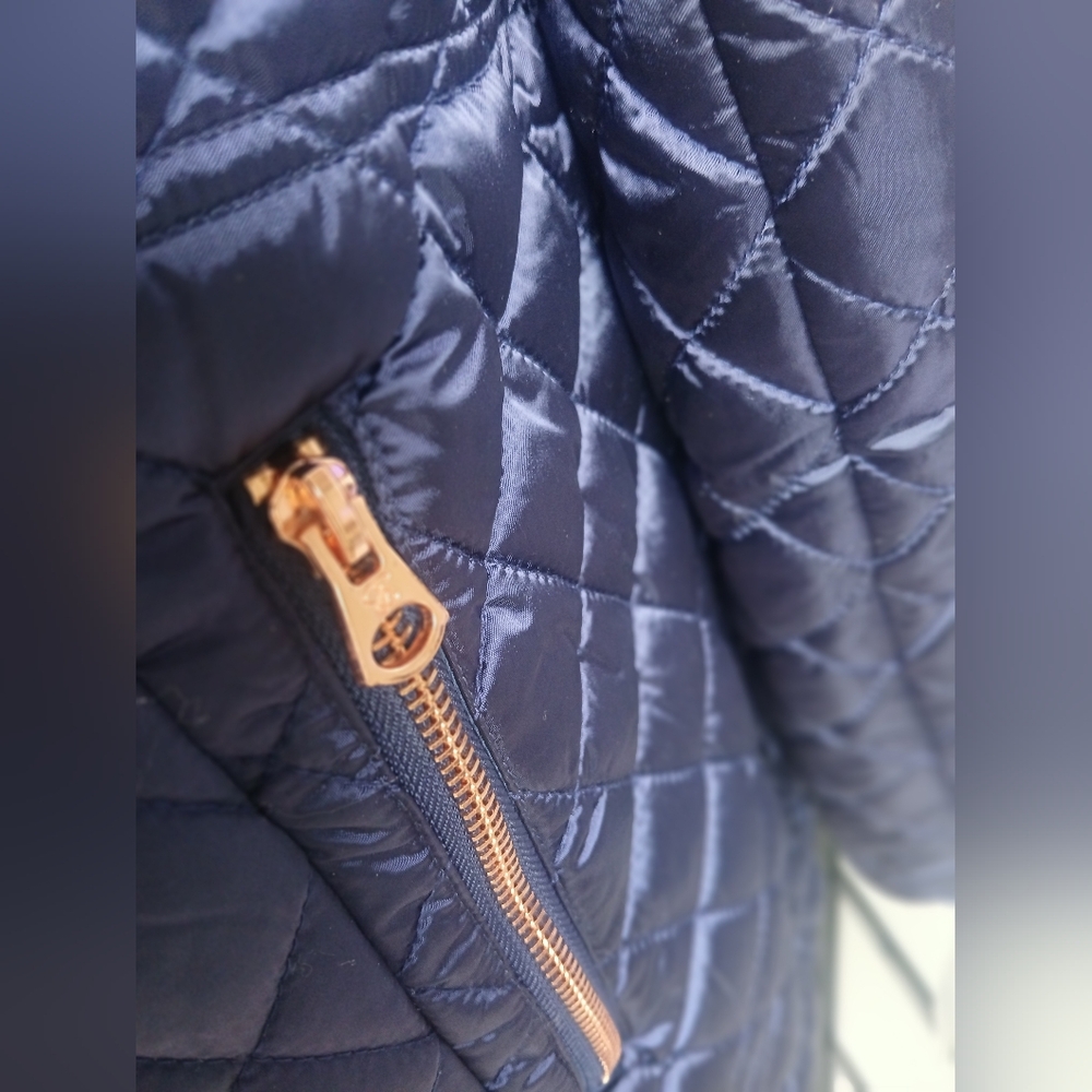 Navy Quilted Women's Jacket With Rose Gold Hardware - Picture 5 of 13